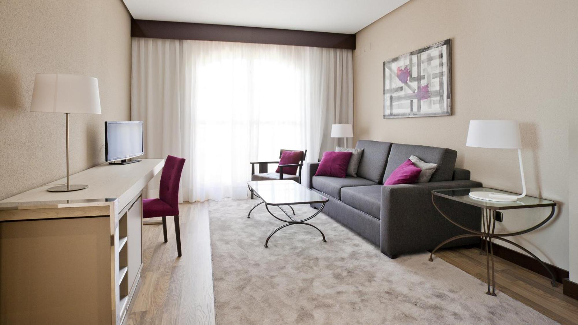 Habitación Familiar con terraza (2 adultos + 2 niños)